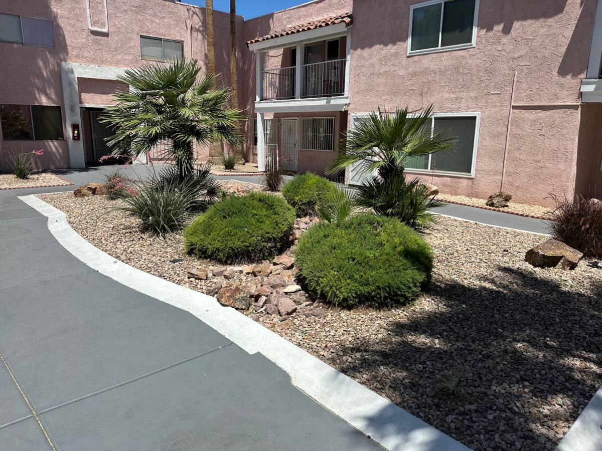 Townhouse for rent at 2274 E Desert Inn Rd, Las Vegas, NV 89169