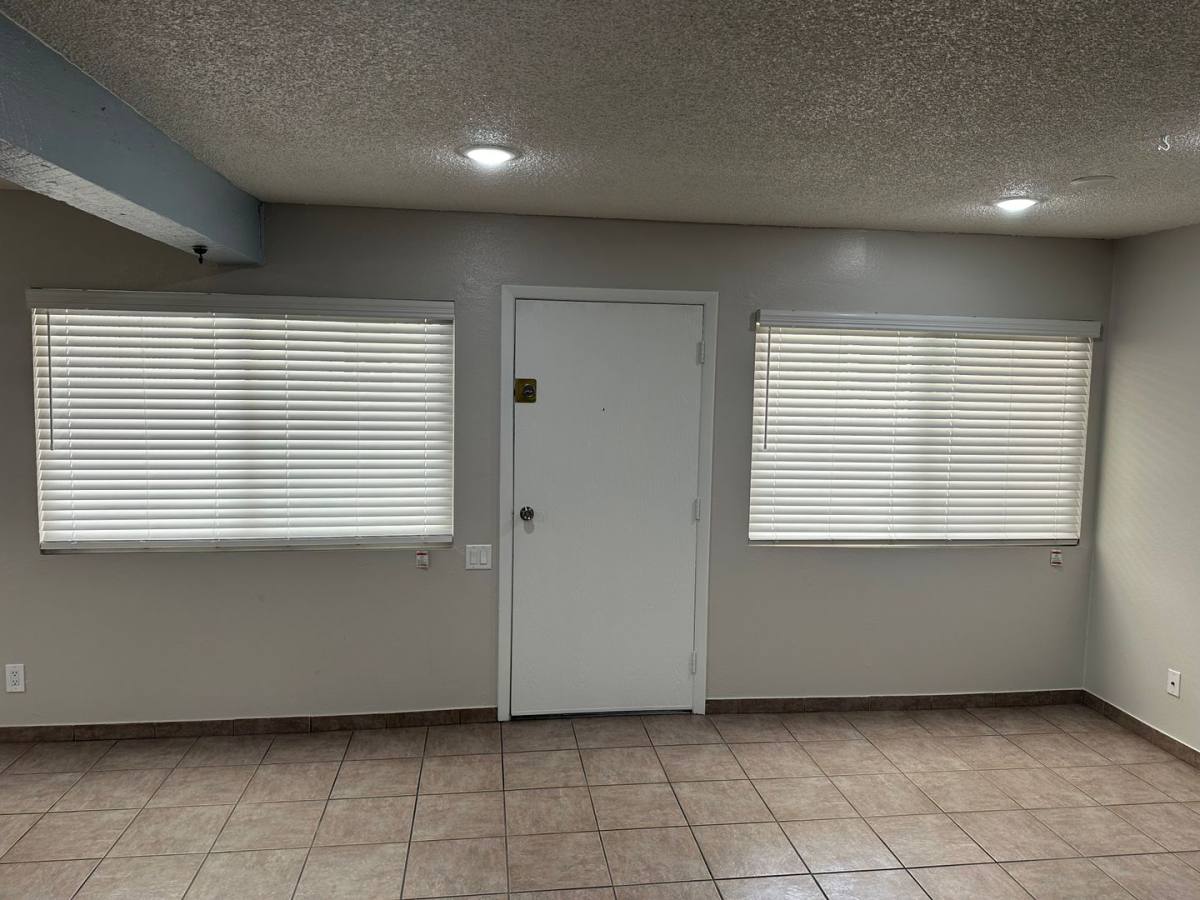Townhouse for rent at 2274 E Desert Inn Rd, Las Vegas, NV 89169