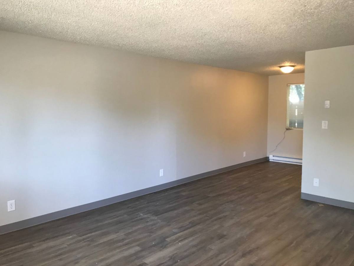 Apartment for rent at 131 NW Deer St, Prineville, OR 97754