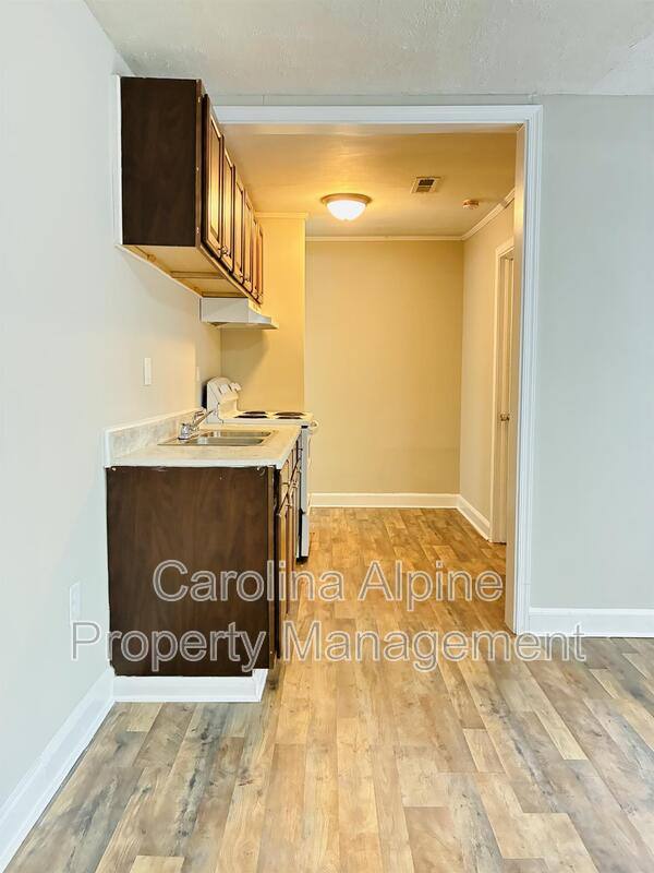 House for rent at 602 Park Ave, Shelby, NC 28150