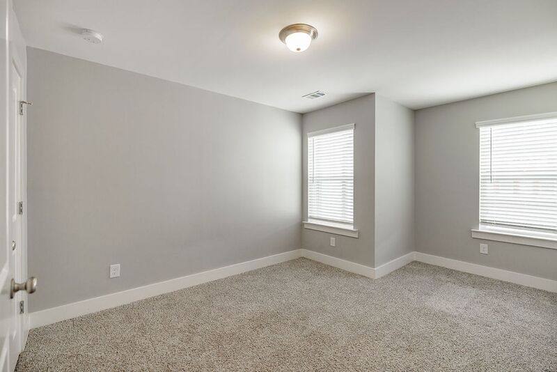 Townhouse for rent at 38 Auburn Woods Dr, Auburn, GA 30011
