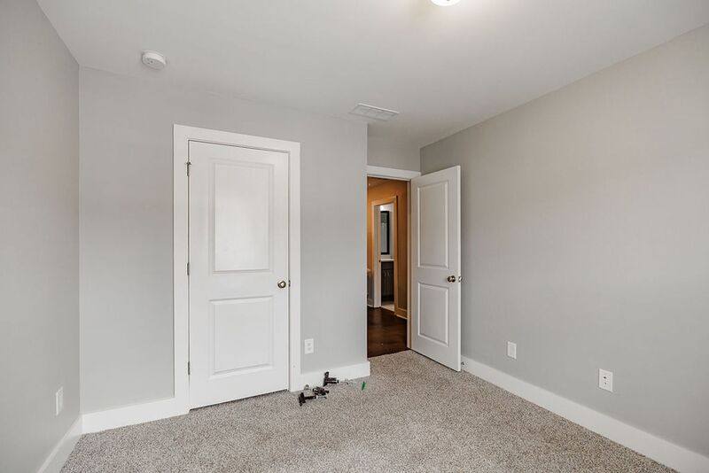 Townhouse for rent at 38 Auburn Woods Dr, Auburn, GA 30011