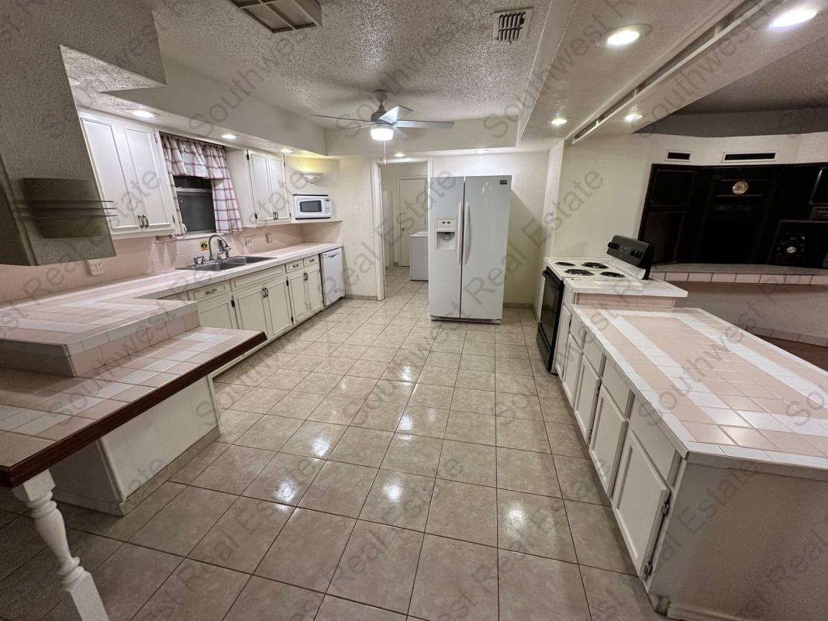 House for rent at 141 Texas Dr, Portales, NM 88130