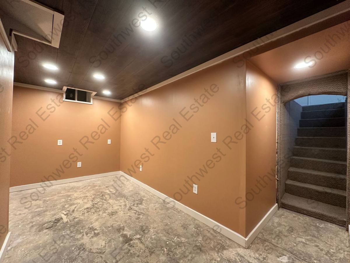 House for rent at 141 Texas Dr, Portales, NM 88130