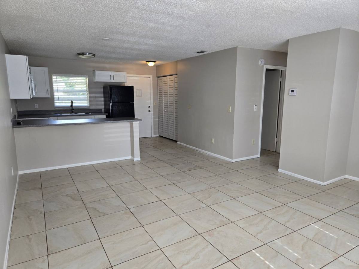 House for rent at 385 Lime St #2, Maitland, FL 32751