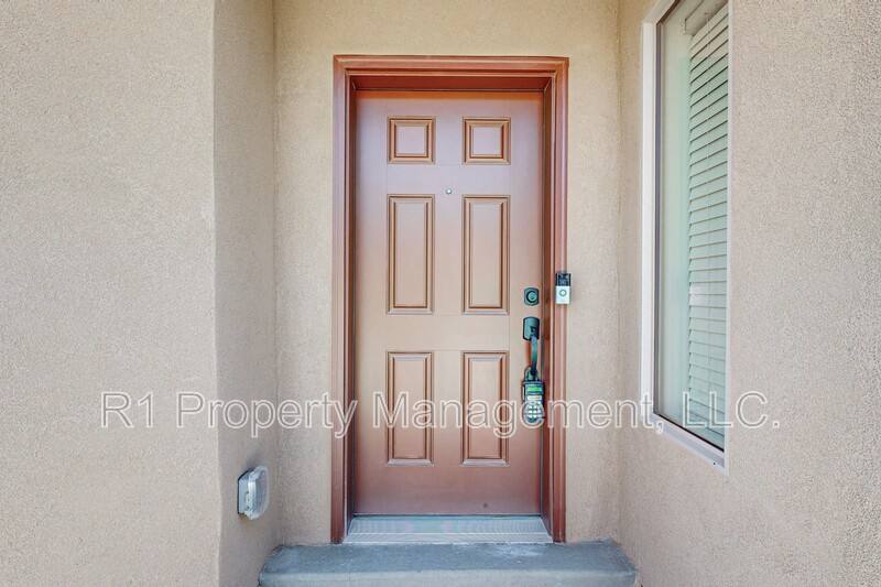 House for rent at 308 Prism Ave SW, Rio Rancho, NM 87124
