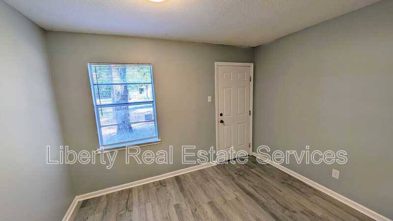 Apartment for rent at 134 Pointe S Dr #A, Hinesville, GA 31313
