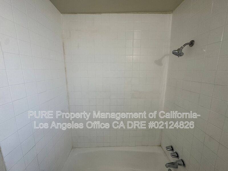 House for rent at 14601 Osage Ave #B, Lawndale, CA 90260