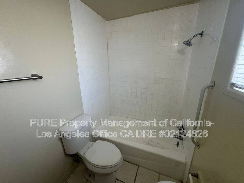 House for rent at 14601 Osage Ave #B, Lawndale, CA 90260