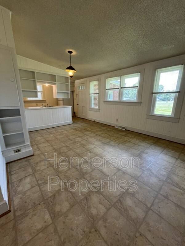 House for rent at 1335 Eastside Ave, Albemarle, NC 28001