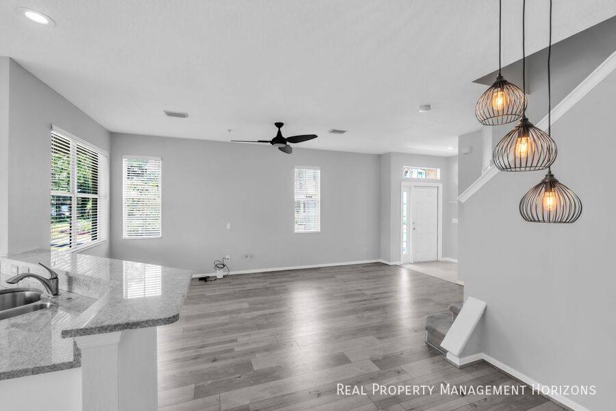 House for rent at 3786 Mahony Lane, Sarasota, FL 34233