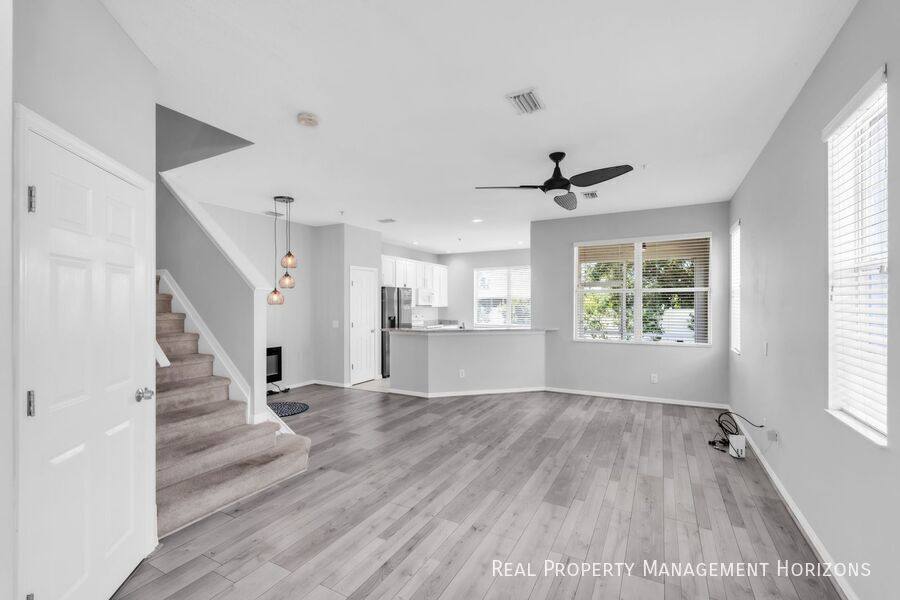 House for rent at 3786 Mahony Lane, Sarasota, FL 34233