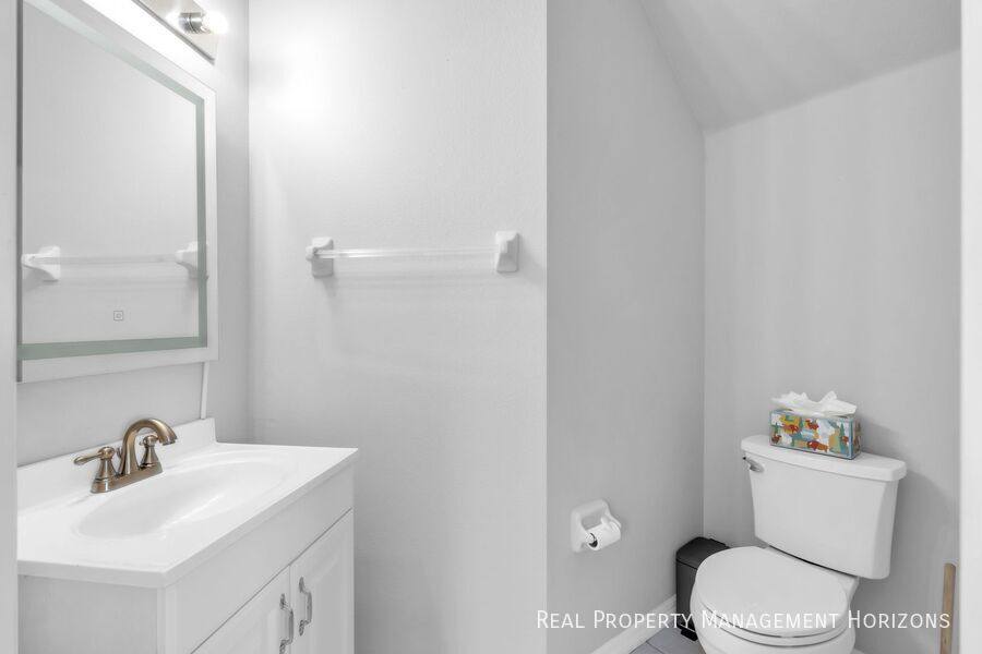 House for rent at 3786 Mahony Lane, Sarasota, FL 34233