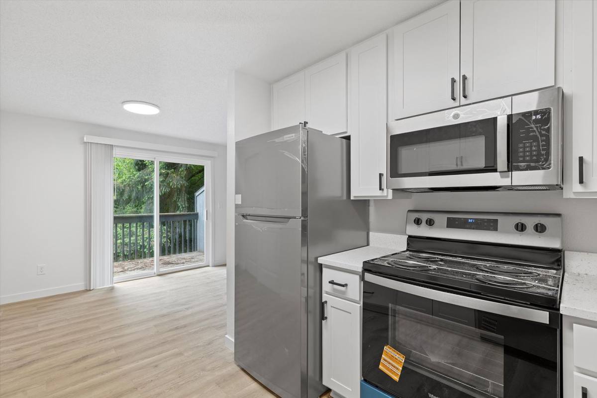Apartment for rent at 19765 SW 65th Ave, Tualatin, OR 97062