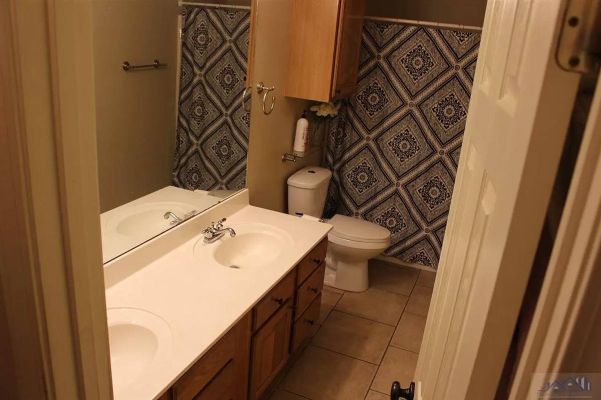 Apartment for rent at 165 Jolie Oaks Blvd, Thibodaux, LA 70301