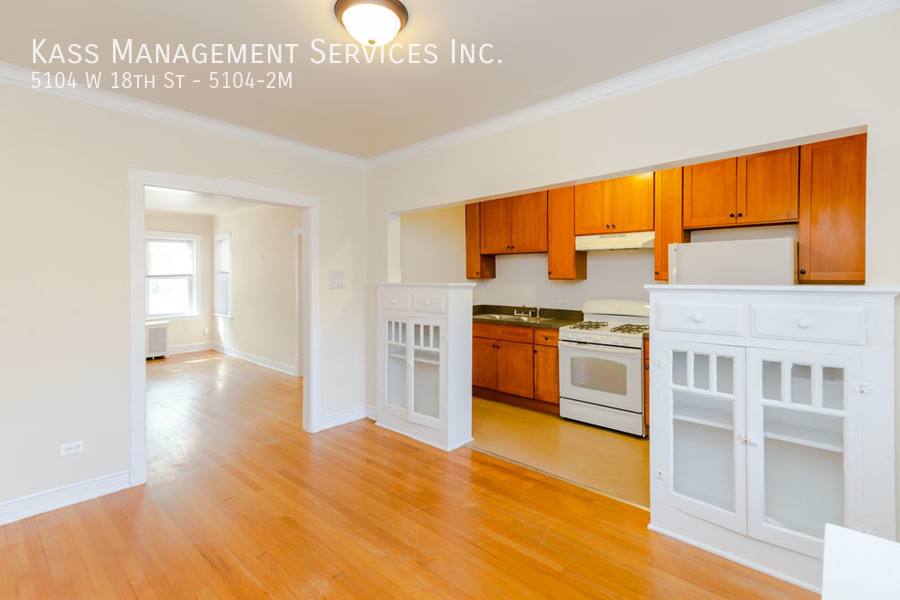 Apartment for rent at 5104 W 18th St #2M, Cicero, IL 60804