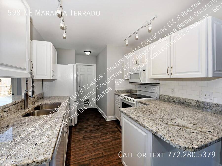 House for rent at 598 NE Maranta Terrado, Jensen Beach, FL 34957