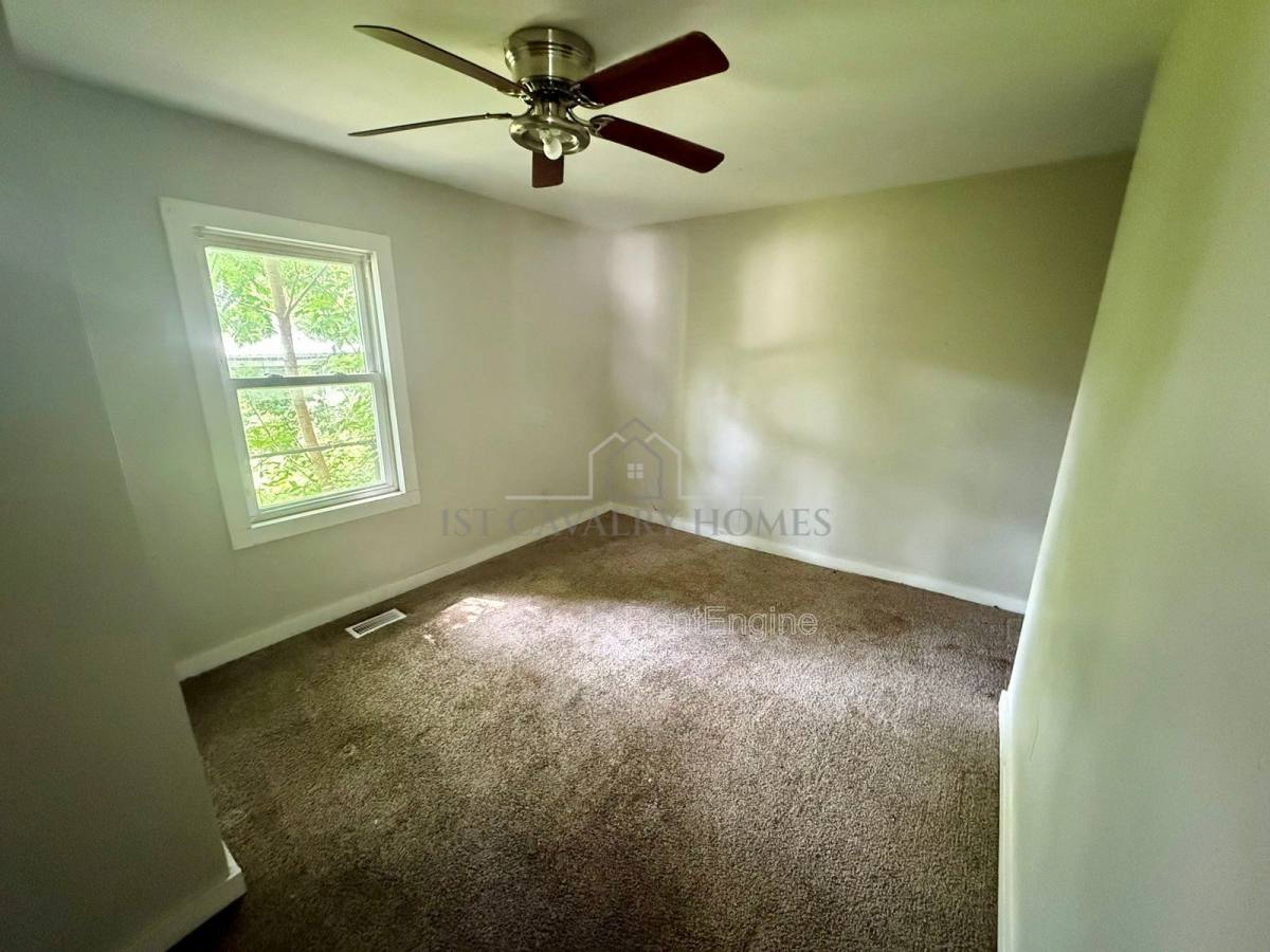 Apartment for rent at 289 Sumner Court, Akron, OH 44311