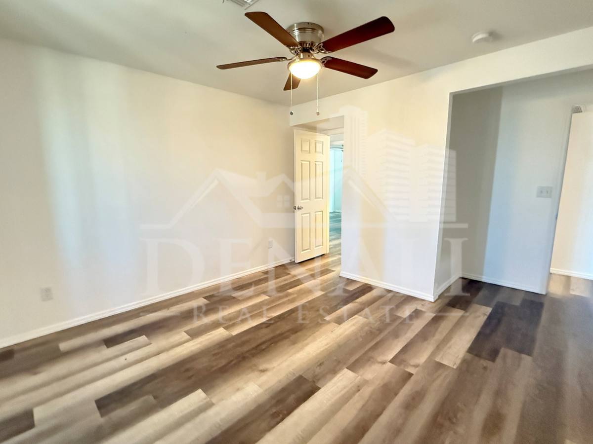 House for rent at 2027 N 66th Dr, Phoenix, AZ 85035