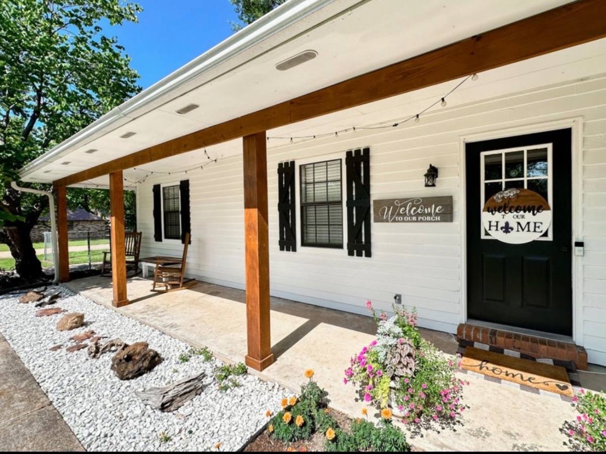 House for rent at 154 N Church St, Caledonia, MS 39740