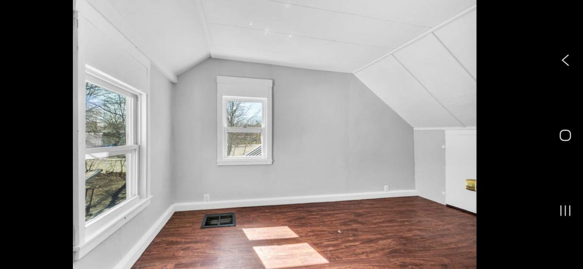 Apartment for rent at 68 Union St #MIDDLE, Brunswick, ME 04011