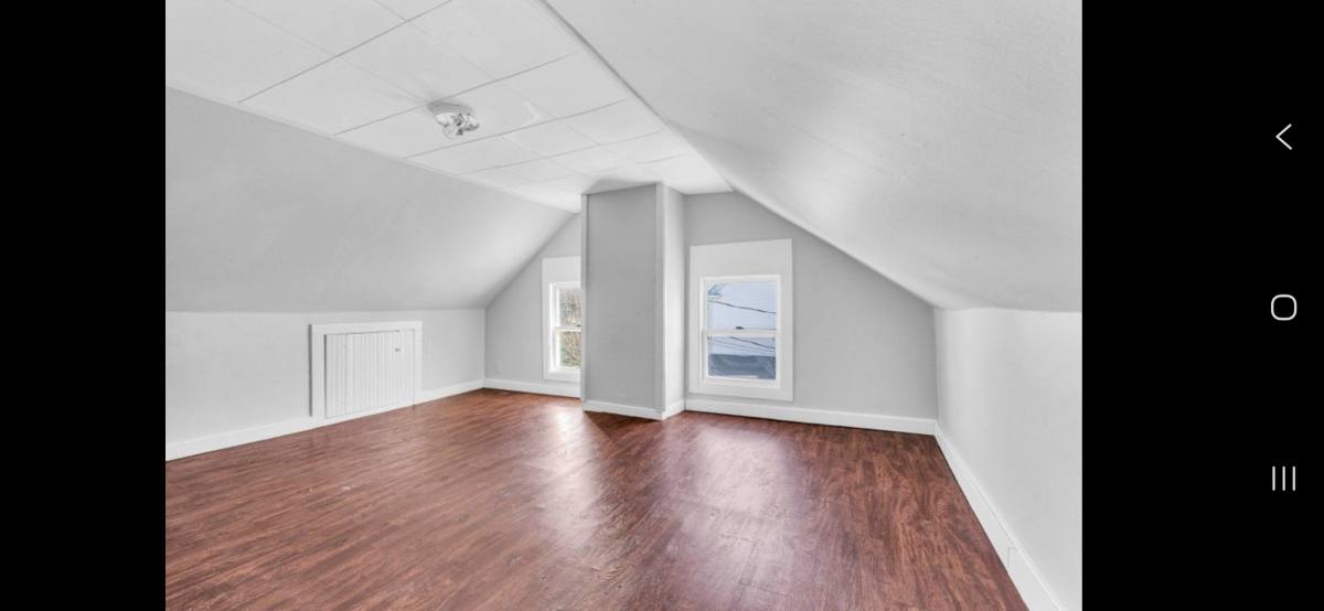 Apartment for rent at 68 Union St #MIDDLE, Brunswick, ME 04011