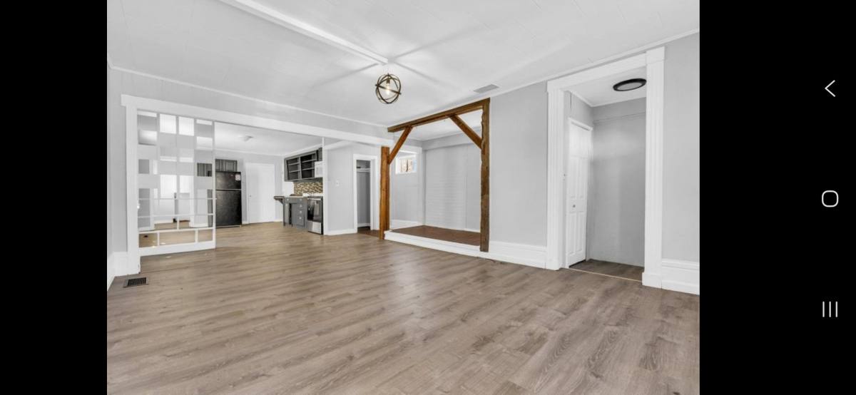 Apartment for rent at 68 Union St #MIDDLE, Brunswick, ME 04011