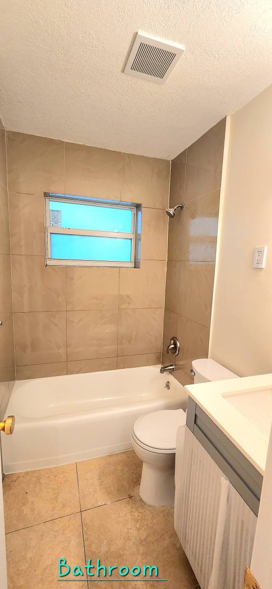 1023 NW 33rd St, Miami, FL 33127 - Townhouse for Rent - Image 12