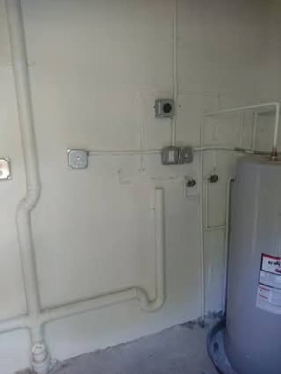 1023 NW 33rd St, Miami, FL 33127 - Townhouse for Rent - Image 15