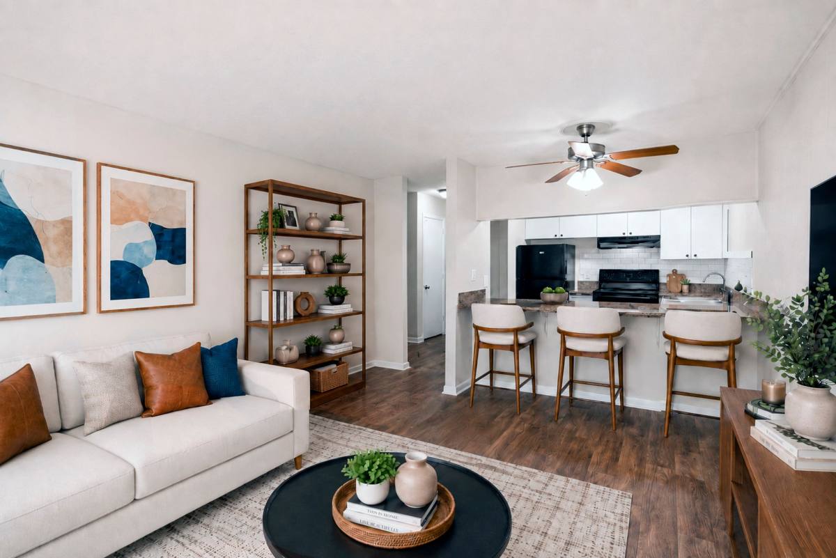 Apartment for rent at 1701 Gale Lane, Nashville, TN 37212