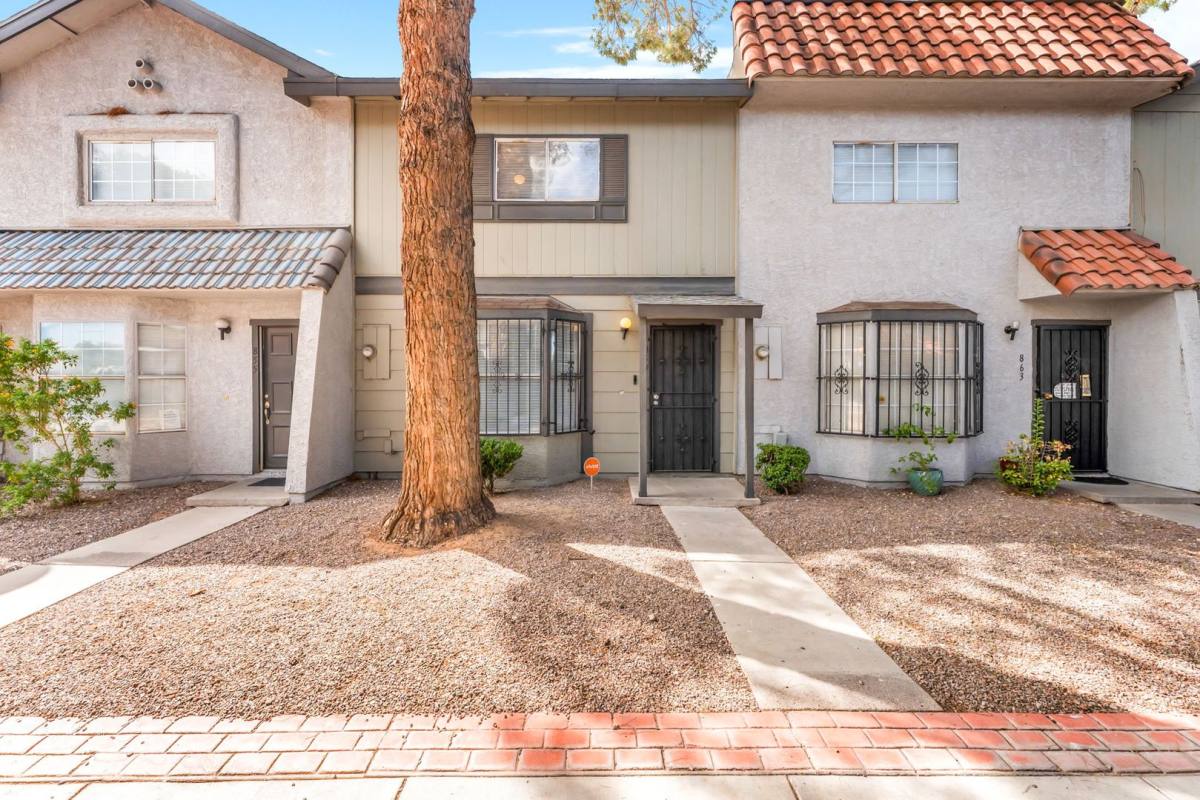 Townhouse for rent at 859 Rhinegold Way, Las Vegas, NV 89110
