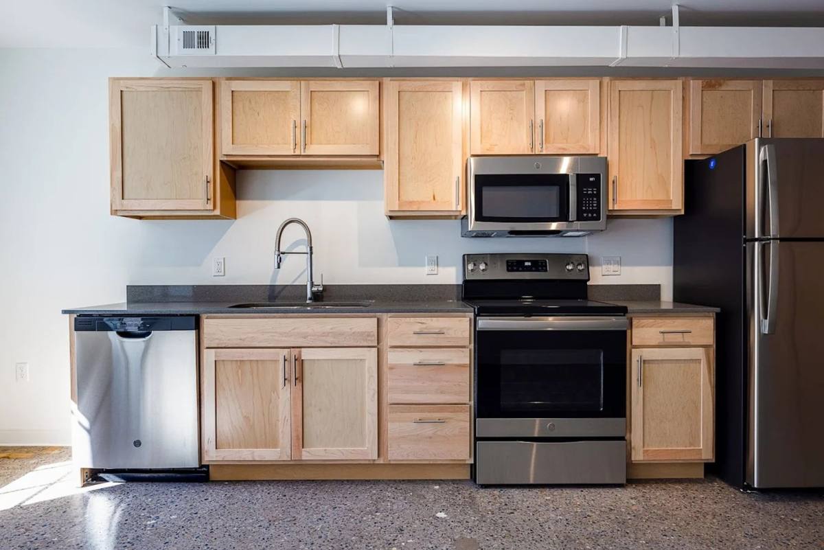 Apartment for rent at 413 Pierce St, Sioux City, IA 51101