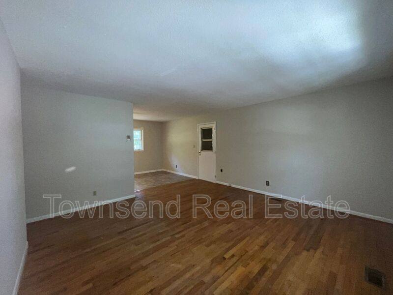 House for rent at 2904 Collingwood St, Spring Lake, NC 28390