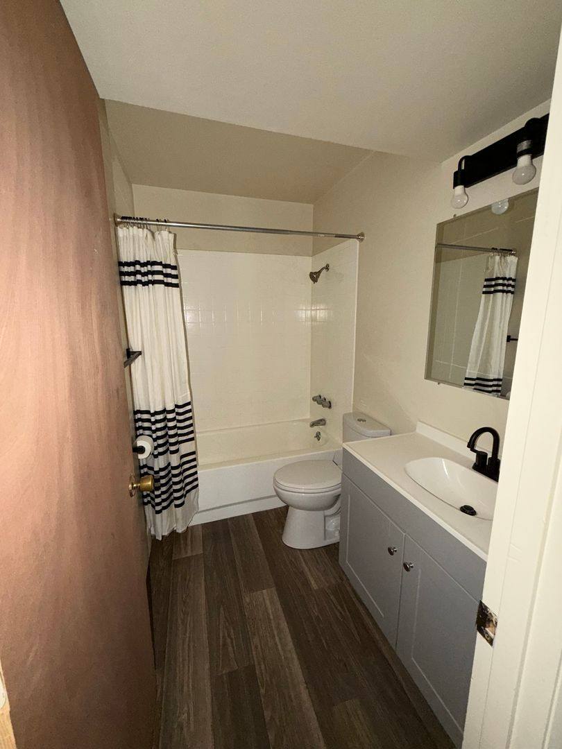 Apartment for rent at 2014 Wood River Dr, Carbondale, IL 62901