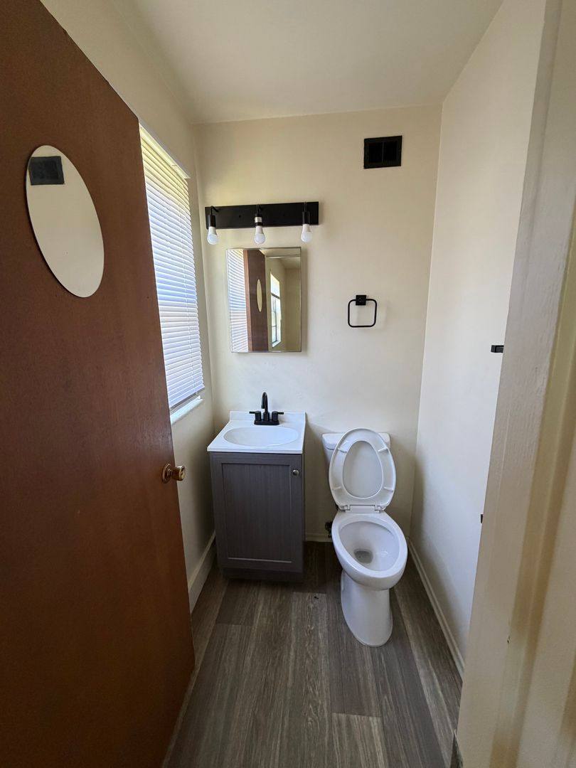 Apartment for rent at 2014 Wood River Dr, Carbondale, IL 62901
