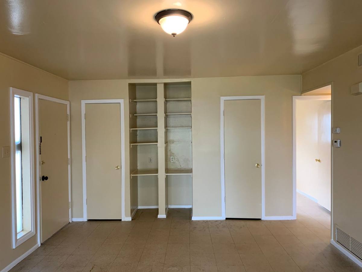 Townhouse for rent at 359 Waxwood, San Antonio, TX 78216