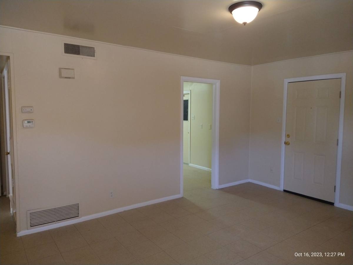 Townhouse for rent at 359 Waxwood, San Antonio, TX 78216