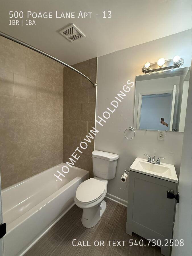 Apartment for rent at 500 Poage Lane #13, Salem, VA 24153