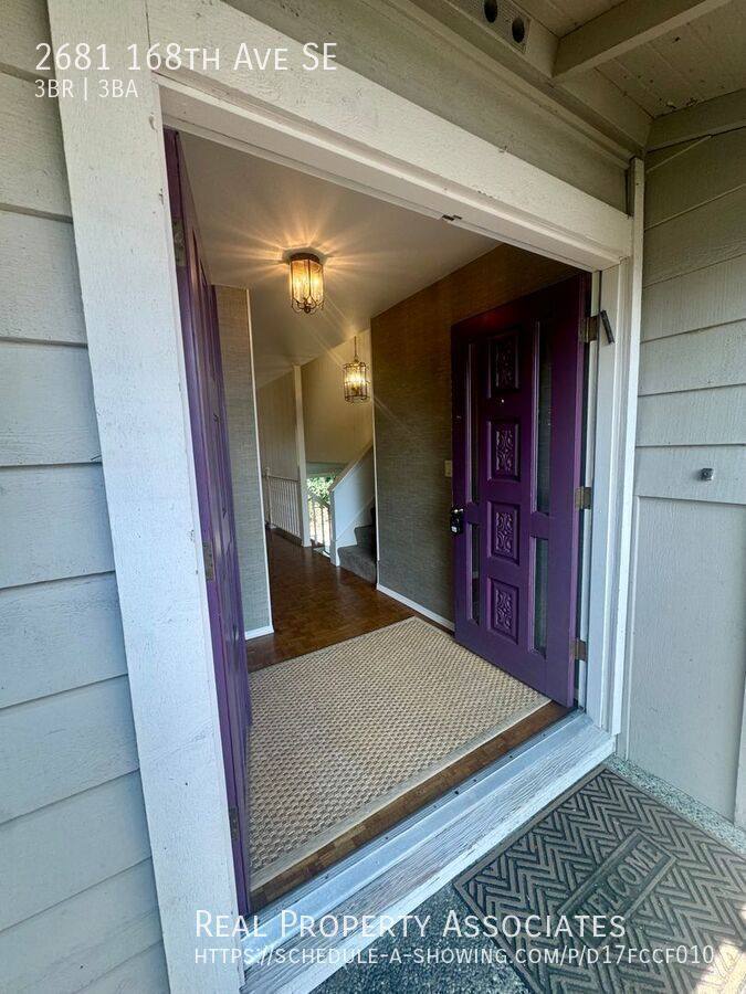House for rent at 2681 168th Ave SE, Bellevue, WA 98008