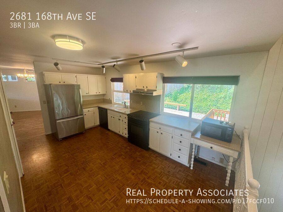House for rent at 2681 168th Ave SE, Bellevue, WA 98008