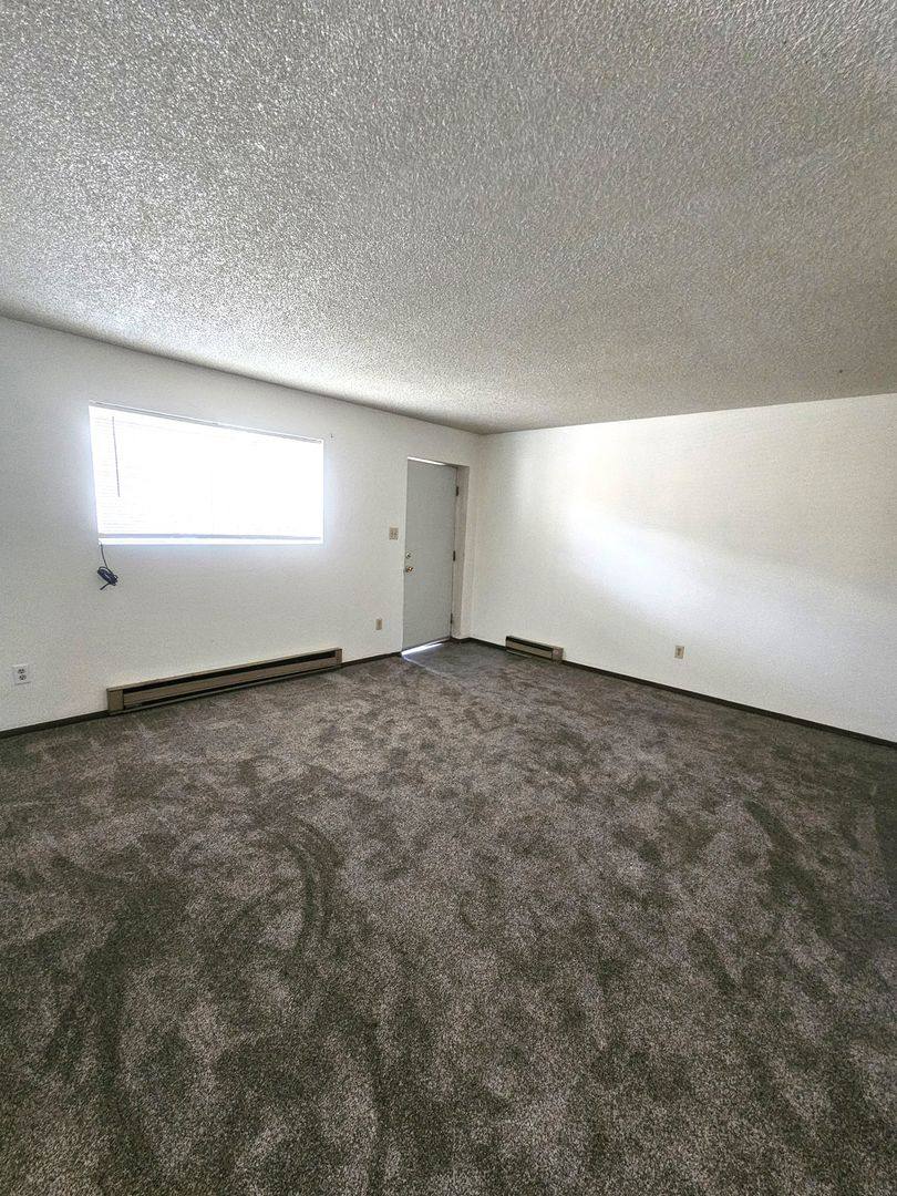 Apartment for rent at 747 N Glenarm, Casper, WY 82601