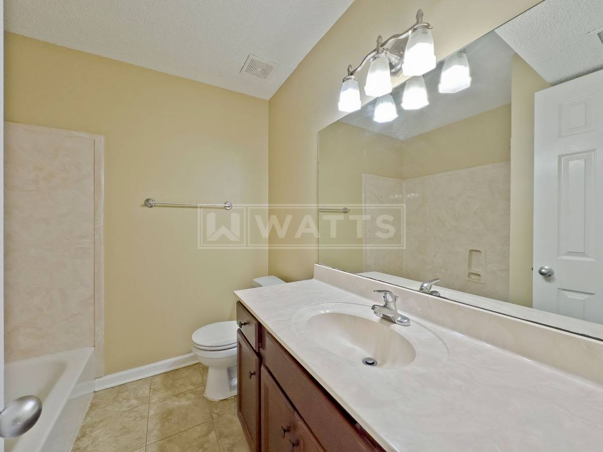 Apartment for rent at 3848 6th Ave S, Birmingham, AL 35222