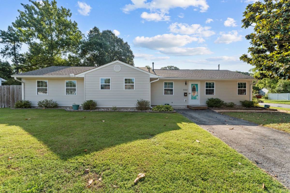 House for rent at 780 Meade Lane, Virginia Beach, VA 23455