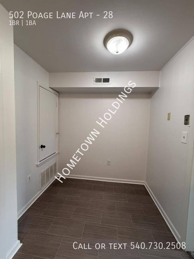 Apartment for rent at 502 Poage Lane #28, Salem, VA 24153