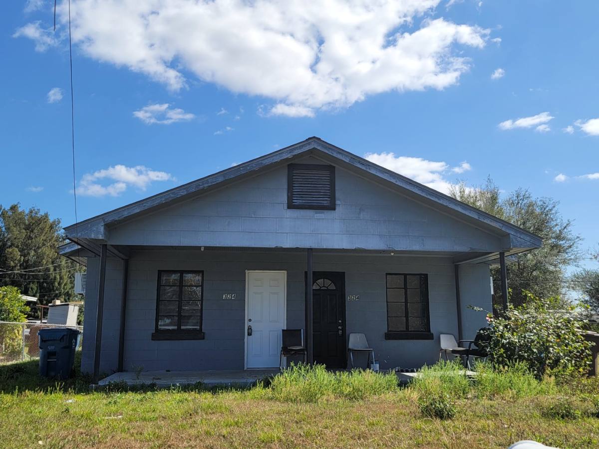 Townhouse for rent at 324 Pearl St #2, Lake Wales, FL 33853