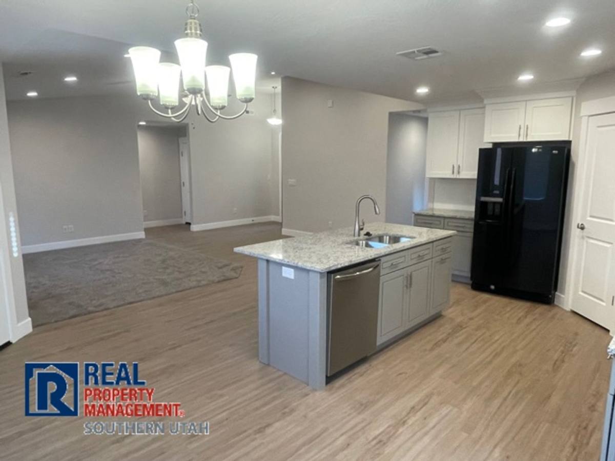 House for rent at 1861 W 150 S, Hurricane, UT 84737