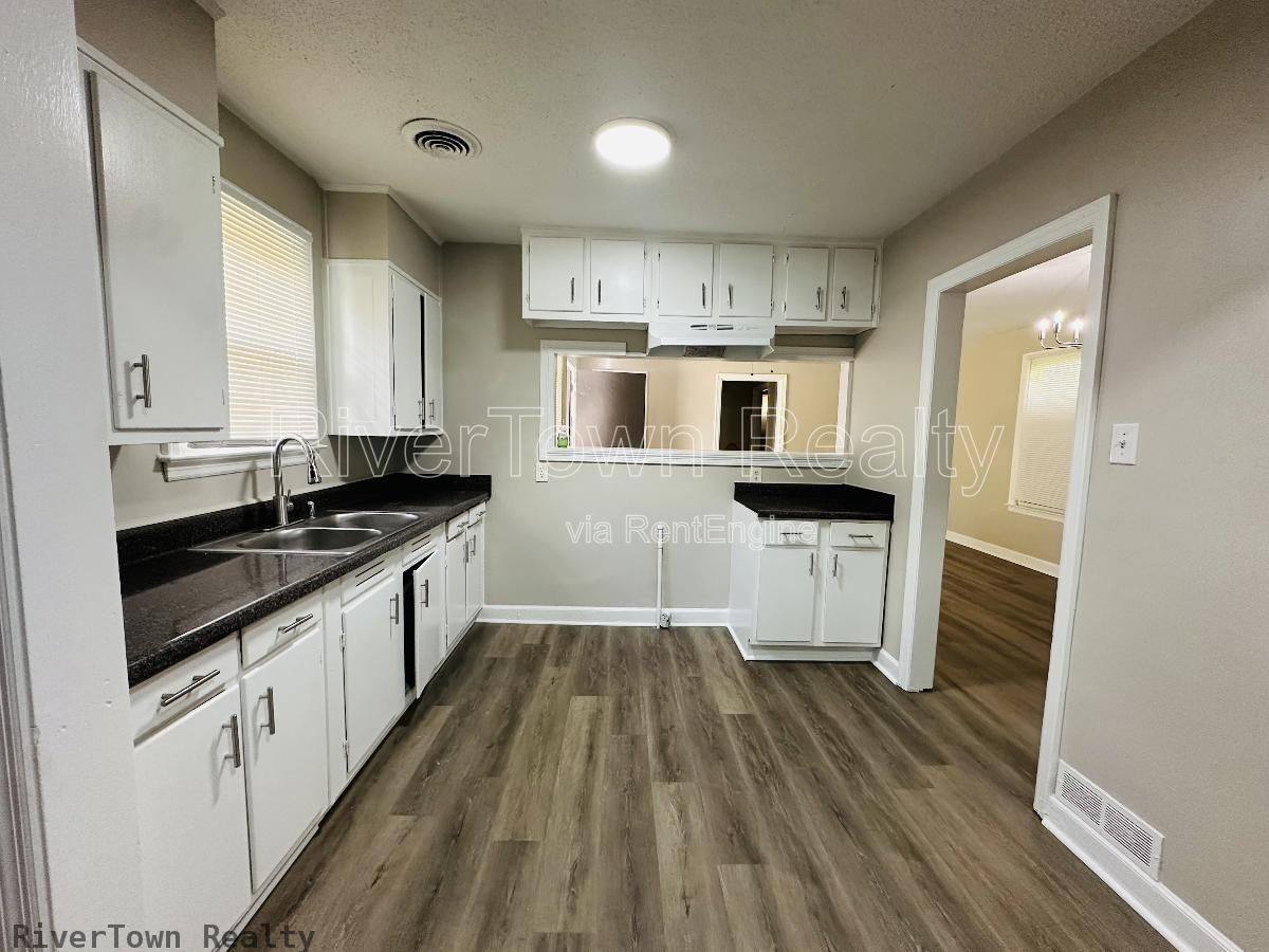 House for rent at 830 Marsh Ave, Memphis, TN 38127