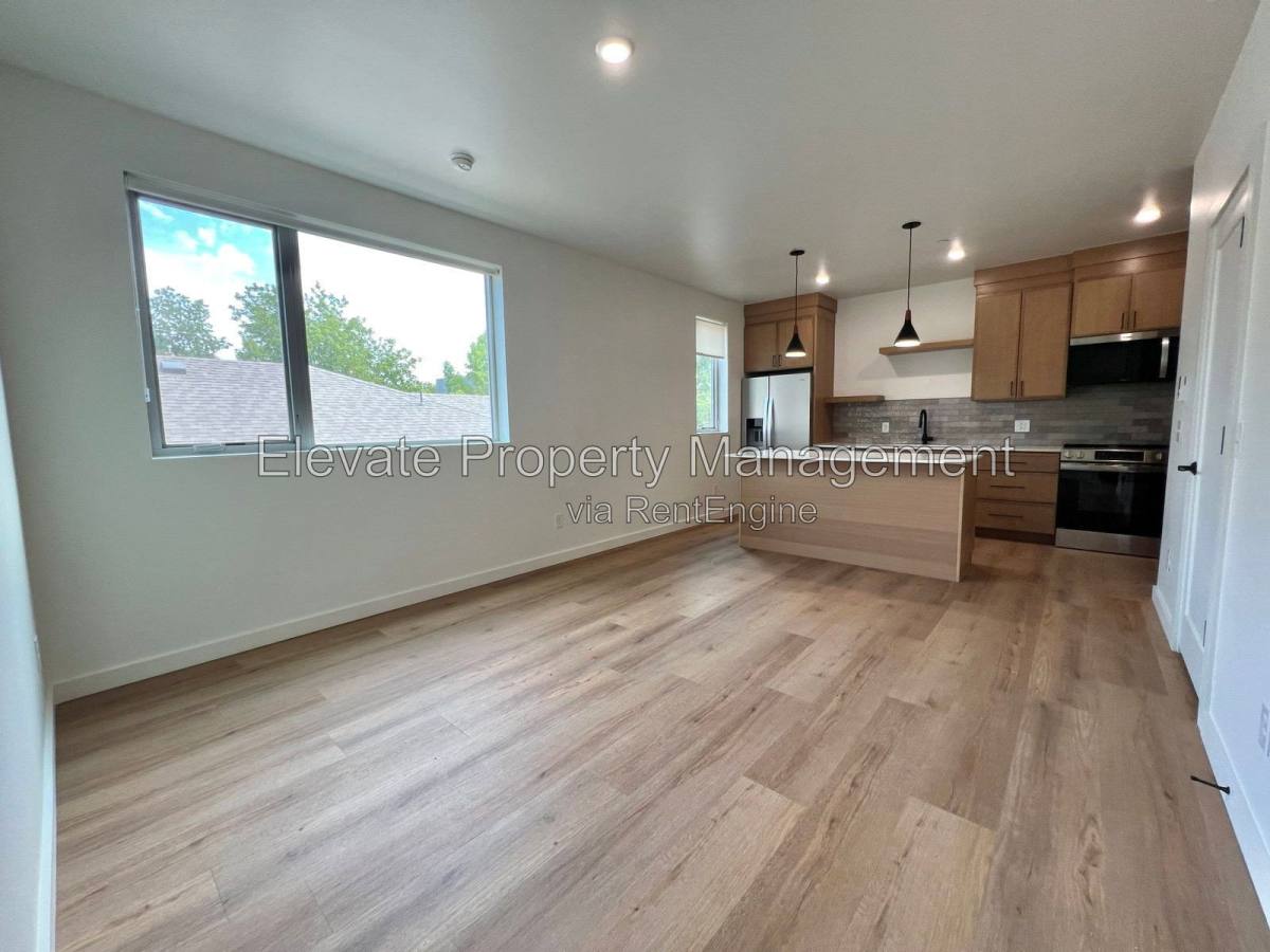 Apartment for rent at 1617 NW 16th St E, Oklahoma City, OK 73106