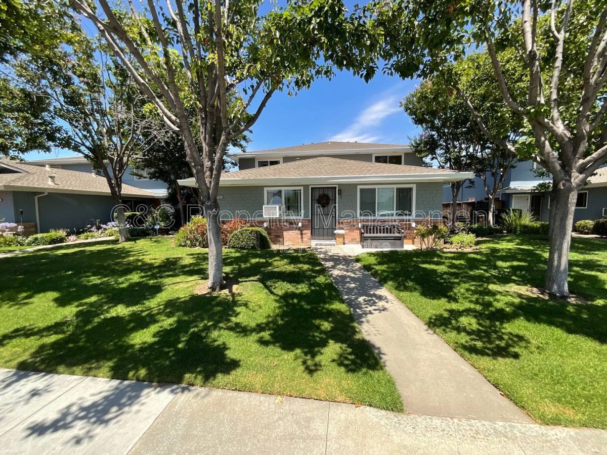 Apartment for rent at 1315 Scossa Ave #2, San Jose, CA 95118