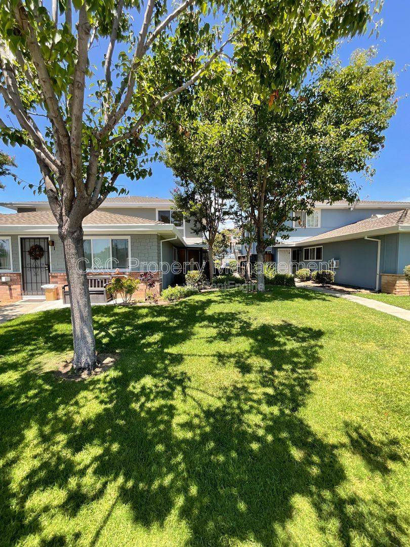 Apartment for rent at 1315 Scossa Ave #2, San Jose, CA 95118